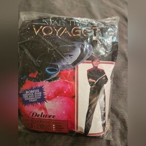 Star Trek Voyager Deluxe Costume